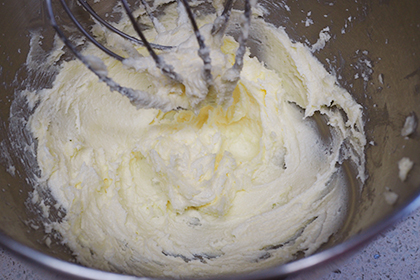 ベリーチーズクリームのビーツ・パウンドケーキ工程2